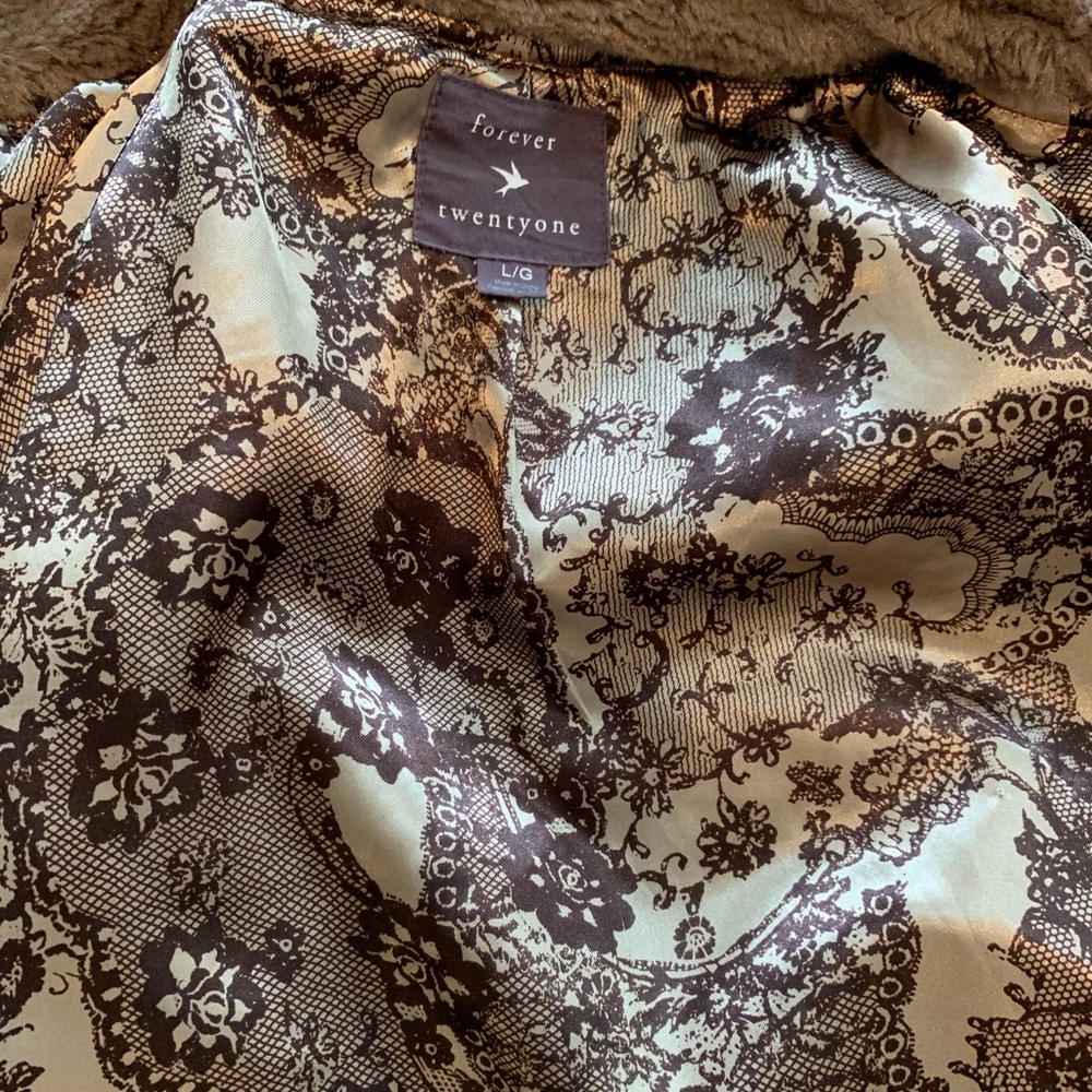 Forever 21 faux fur crop jacket